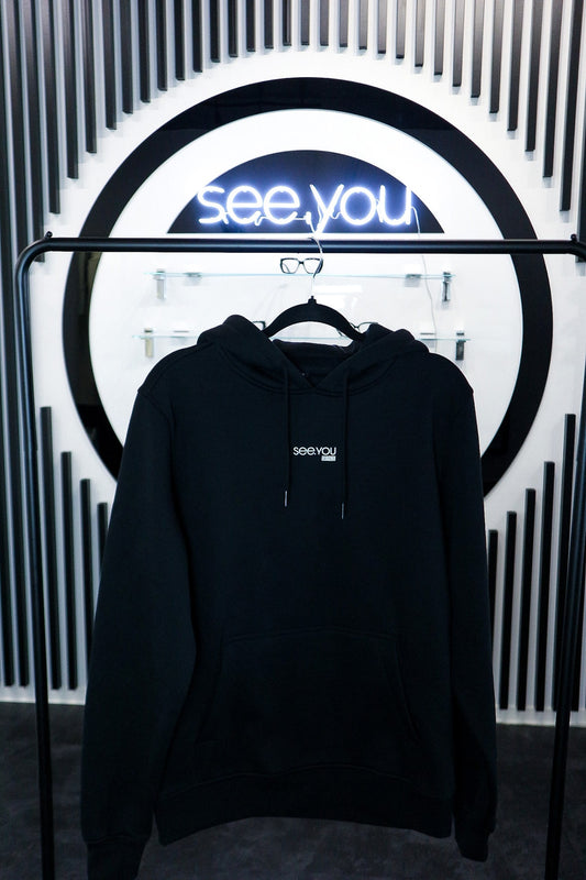 Herren Hoodie mit minimalistischem Logo